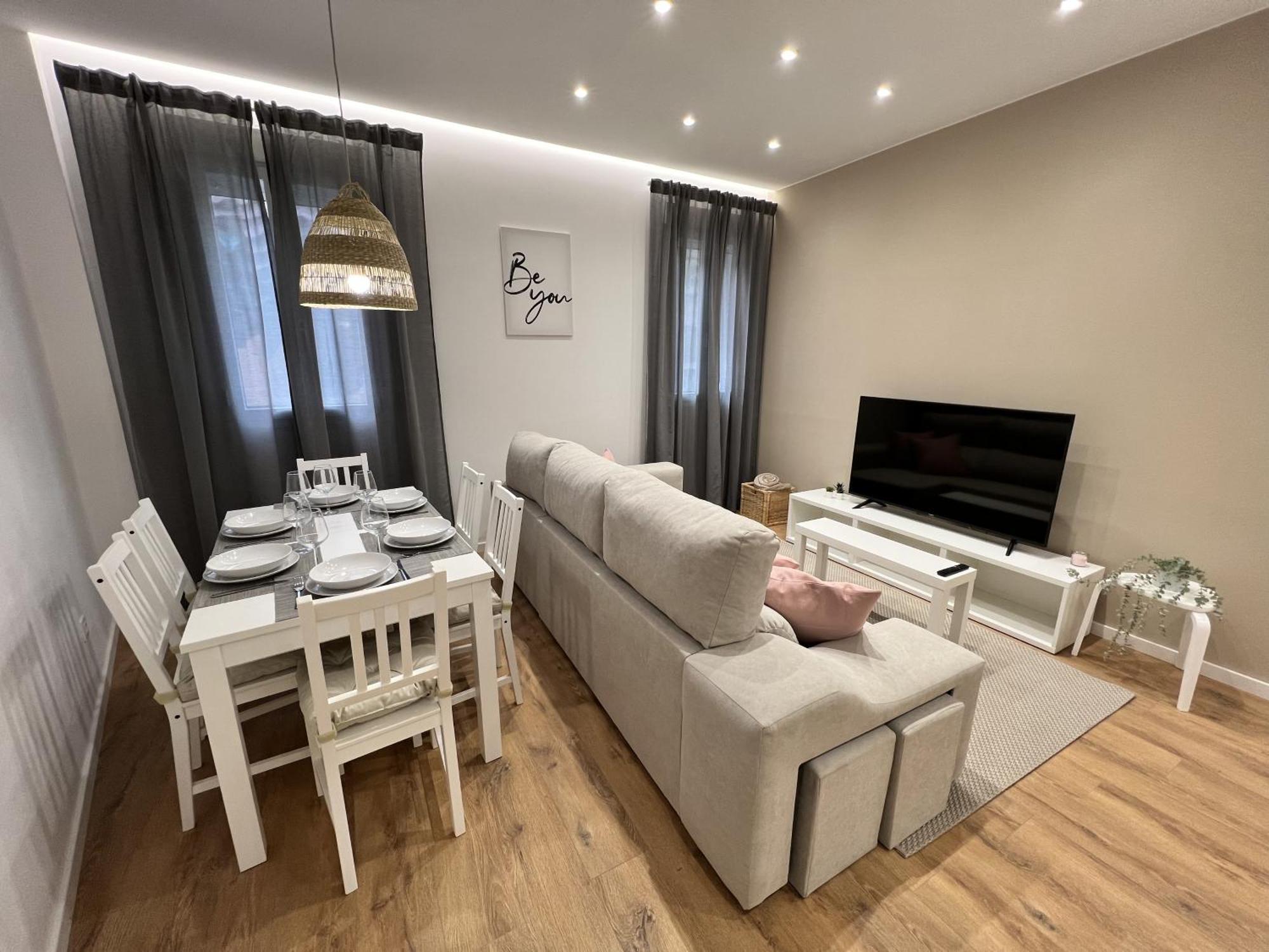 Apartamenticos Plaza Armas Iii * Saragossa